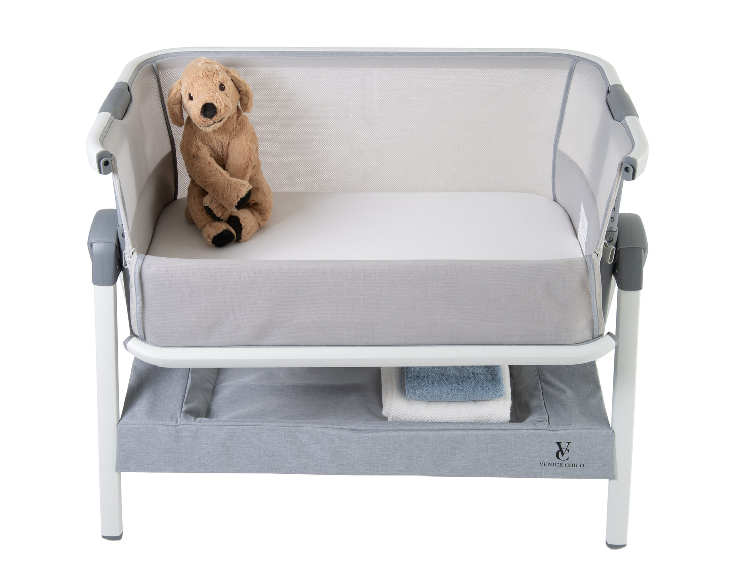 CALIFORNIA DREAMING BEDSIDE BASSINET