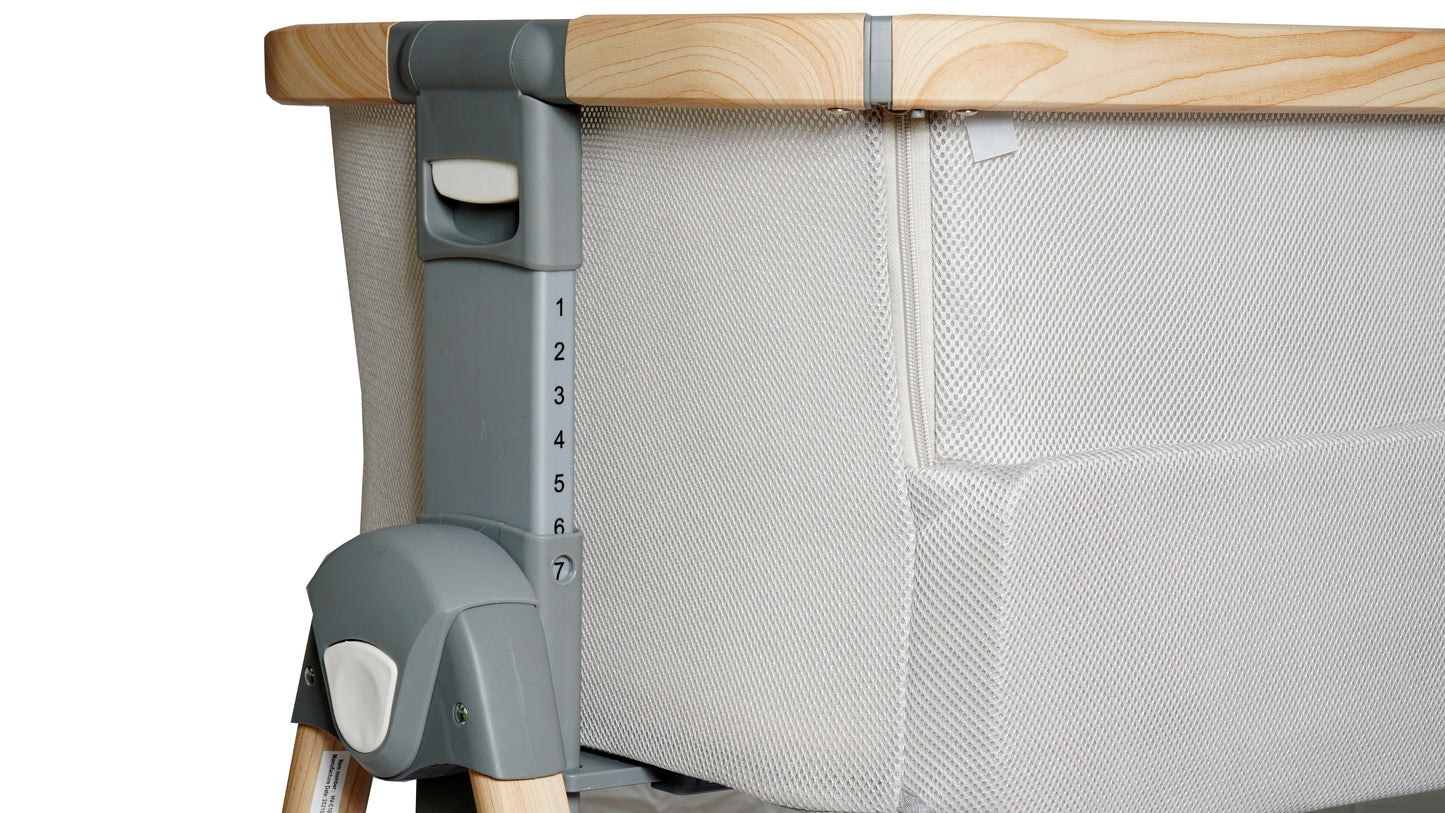 CALIFORNIA DREAMING BEDSIDE BASSINET