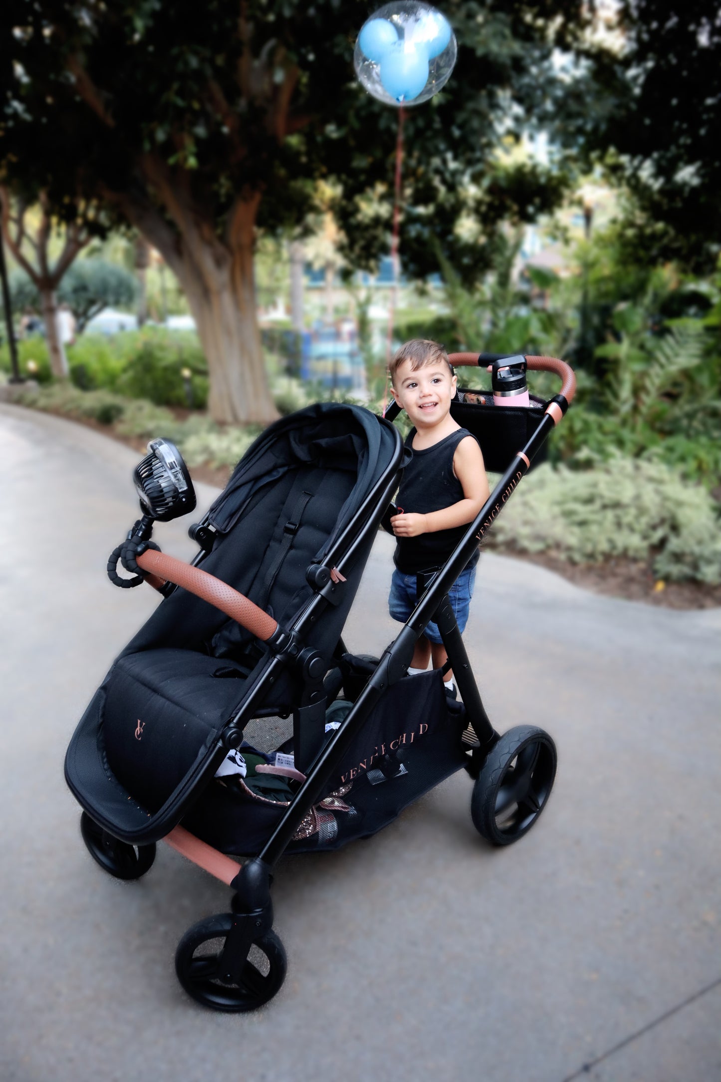 VENTURA SINGLE TO DOUBLE SIT AND STAND STROLLER WITH 2ND TODDLER SEAT
